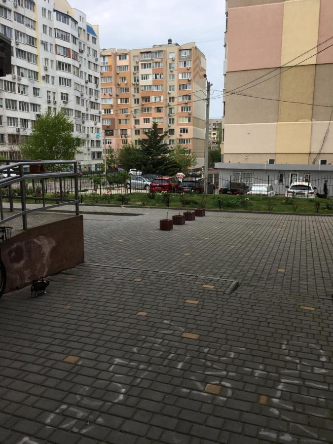 Новая 2Хком. Каартира Недалеко От Моря Odessa Exterior foto